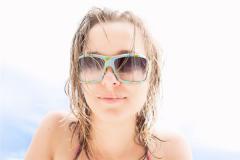 女人额头痣相大全