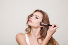 眉毛不对称面相是好是坏