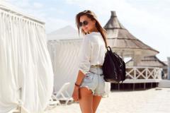 眉毛粗的女人有福吗