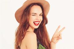 眉毛位置长痣有啥说法