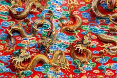 2000年生肖龙一生能发大财吗