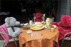 梦见吃大锅饭什么意思