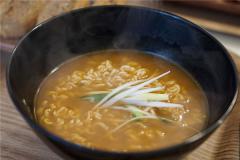 梦见泡面