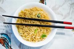 梦见拉面