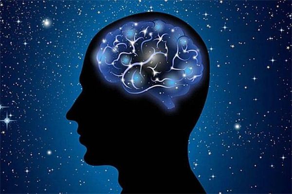 梦见别人抬死人，预兆与心灵深处的解读
